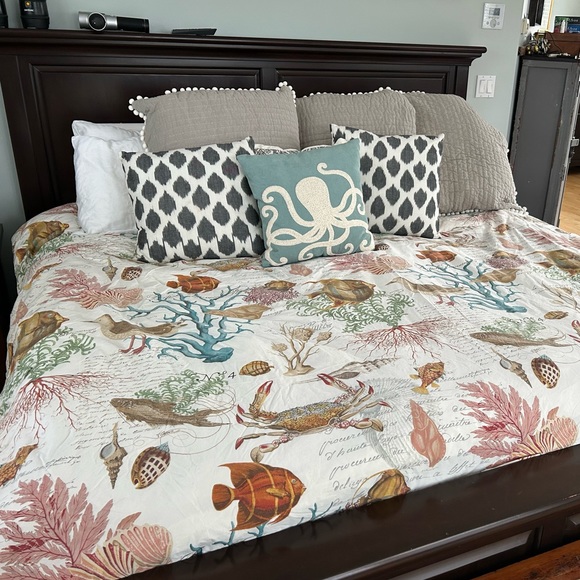 Pottery Barn Other - Pottery barn sea life duvet cover coastal birds fish coral king bed pillowcases